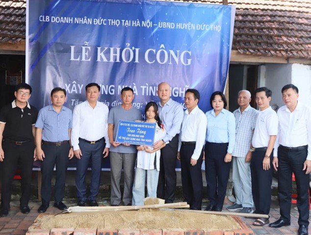 Câu lạc bộ Doanh nhân Đức Thọ tại Hà Nội khởi công xây dựng nhà ở tại xã Thanh Bình Thịnh.